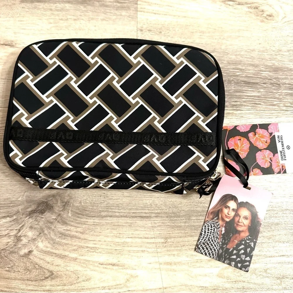 NWT Diane Von Furstenberg Neutral Black Vintage Weave Jewelry Organizer